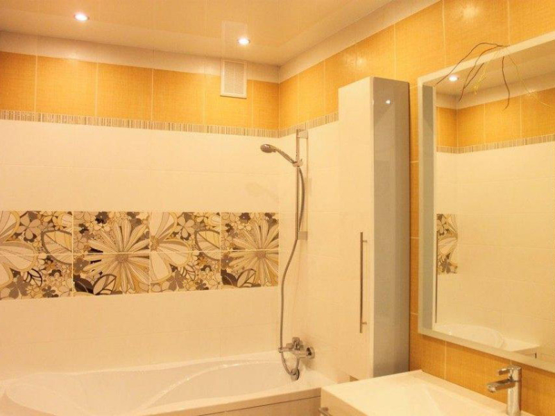 Натяжные потолки в ванной в Астрахани - РСС Элит